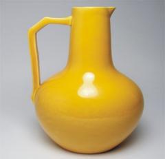 镨锆黄陶瓷颜料所制花瓶